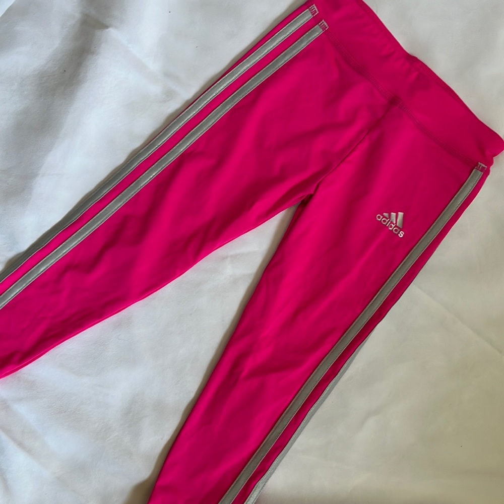 Adidas size 5 leggings, in good  condition